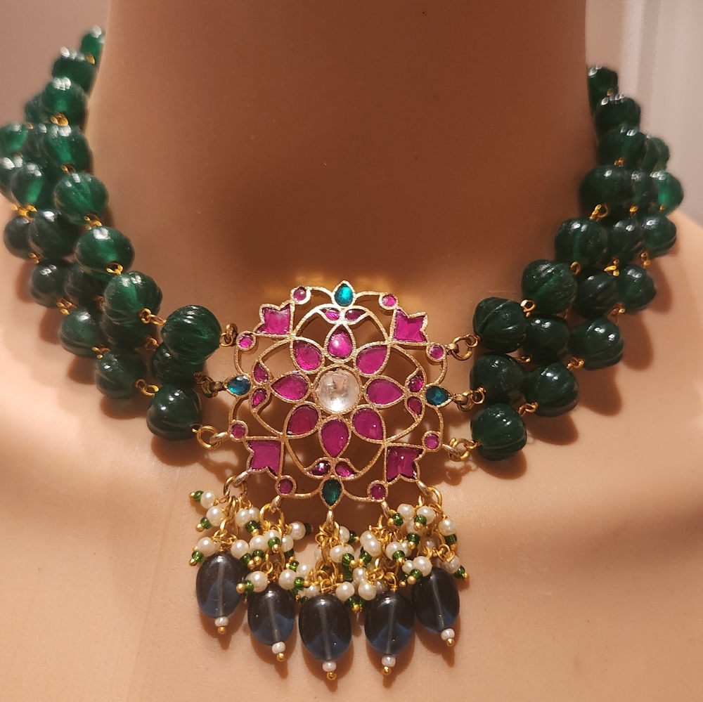 Green Strawberry bead necklace earring set